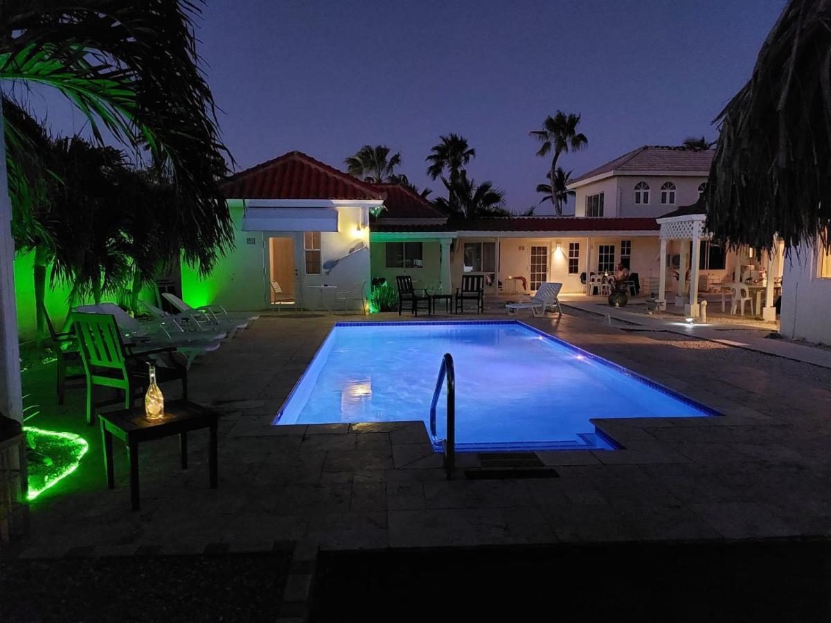 Вілла Tu Casita En Aruba Palm Beach Екстер'єр фото